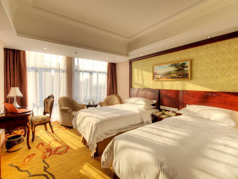 Vienna Hotel Shanghai Happy Valley Songjiang Exterior foto